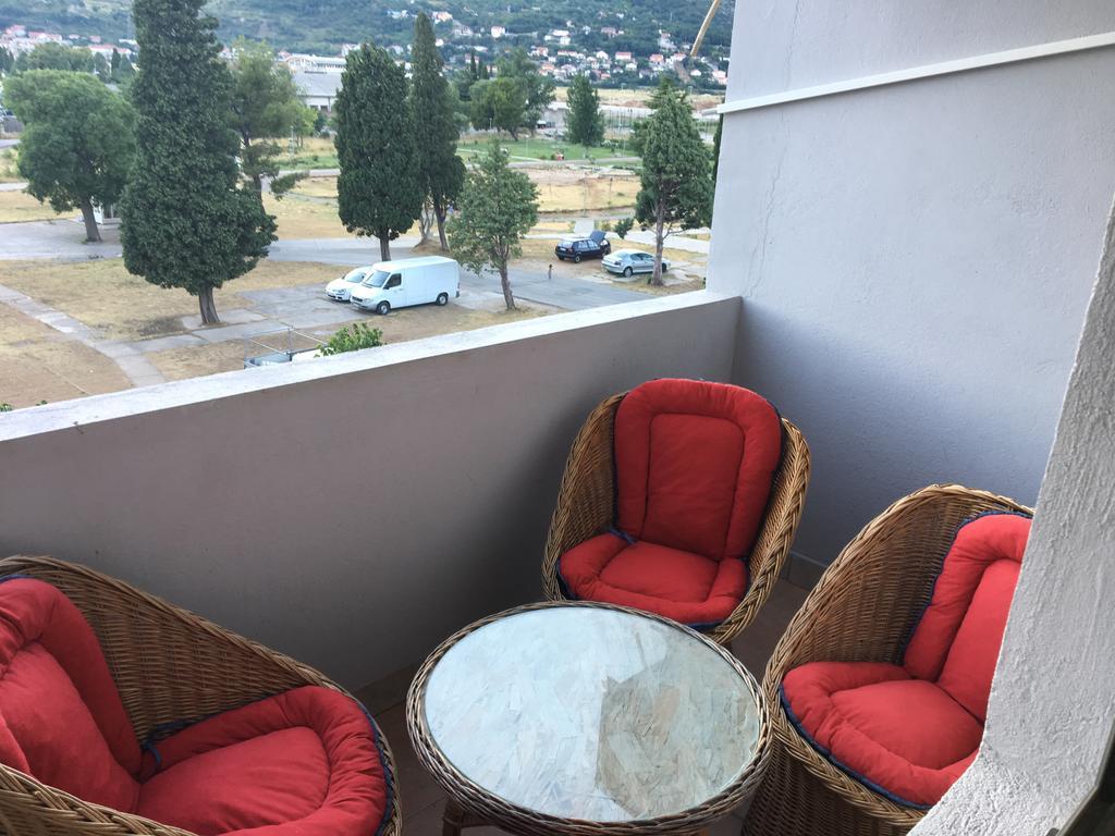 Mell Apartments โมสตาร์ ภายนอก รูปภาพ